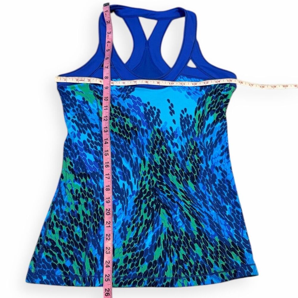 ALO Women’s Blue Green Animal Print Racerback Athletic Tank Top Size Medium - Picture 6 of 6